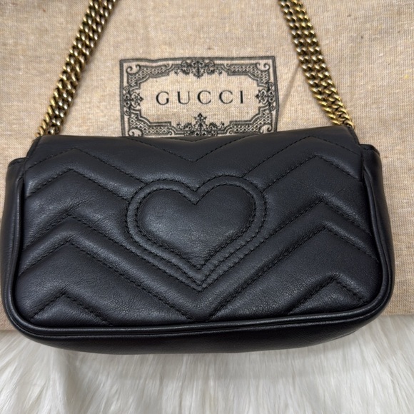 GUCCI GG Marmont Mini Bag - Picture 3 of 15